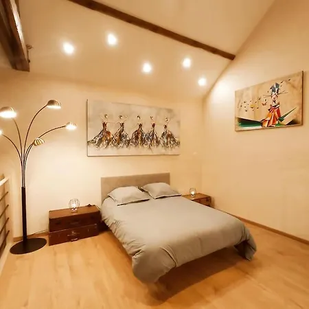 Hébergement de vacances La Grange De Marie à St Angel - Magnifique Grange Rénovée En Loft Pour 1 à 6 Pers