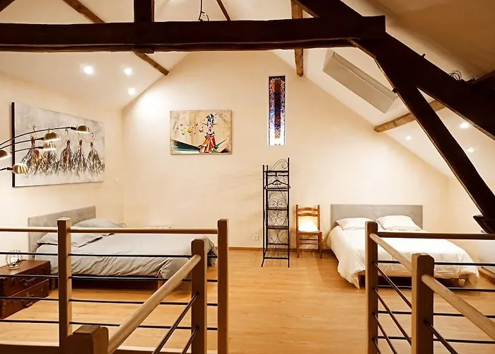 Casa de Férias La Grange De Marie à St Angel - Magnifique Grange Rénovée En Loft Pour 1 à 6 Pers