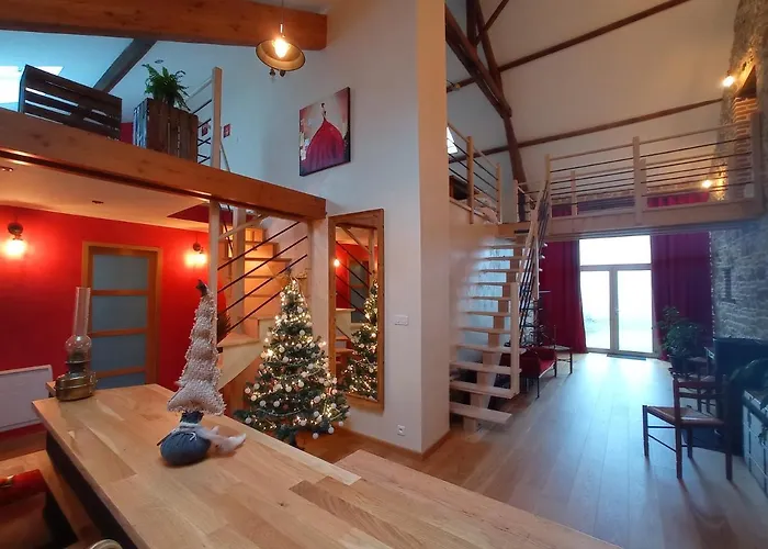 La Grange De Marie à St Angel - Magnifique Grange Rénovée En Loft Pour 1 à 6 Pers Casa de Férias Saint-Angel (Allier)