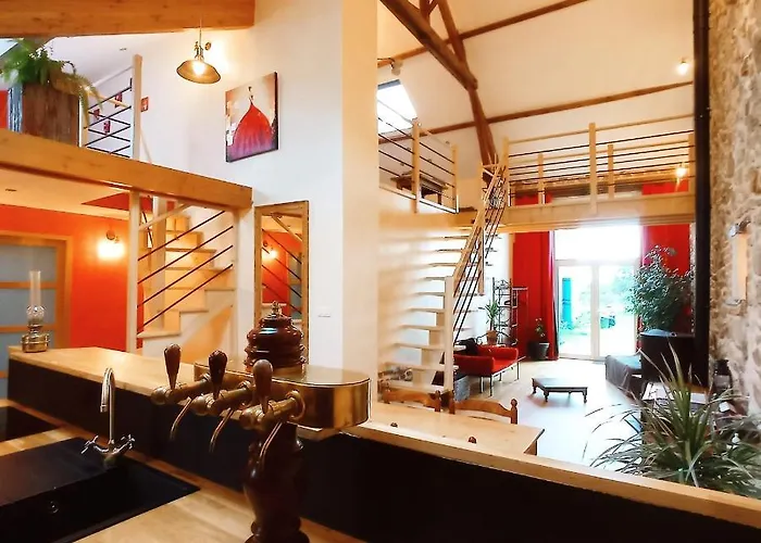 La Grange De Marie à St Angel - Magnifique Grange Rénovée En Loft Pour 1 à 6 Pers Casa de Férias Saint-Angel (Allier)